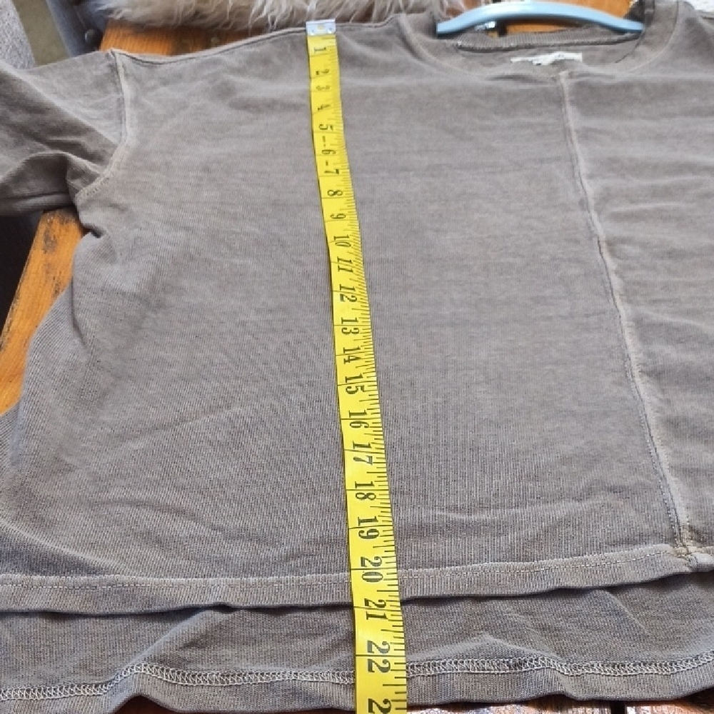 Madewell Taupe Knit Sweater Vintage Distressed Look Small Y2K Athleisure - Picture 12 of 12
